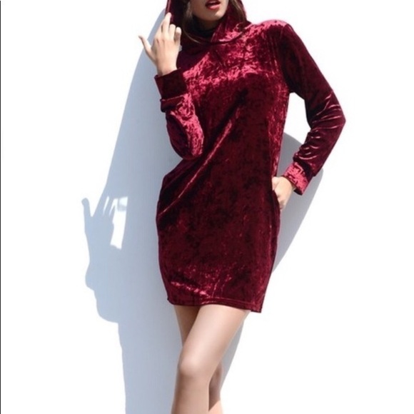 1 Left! Black Velvet Dress/Long Top w/Hood - Picture 5 of 5